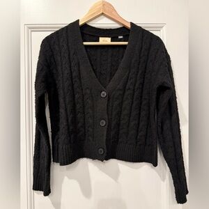 GUC Elie Tahari Cable Knit Cropped Cardigan Sweater - Size XS